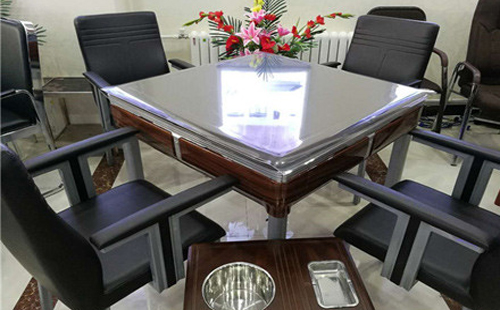 永安坝街道麻将桌